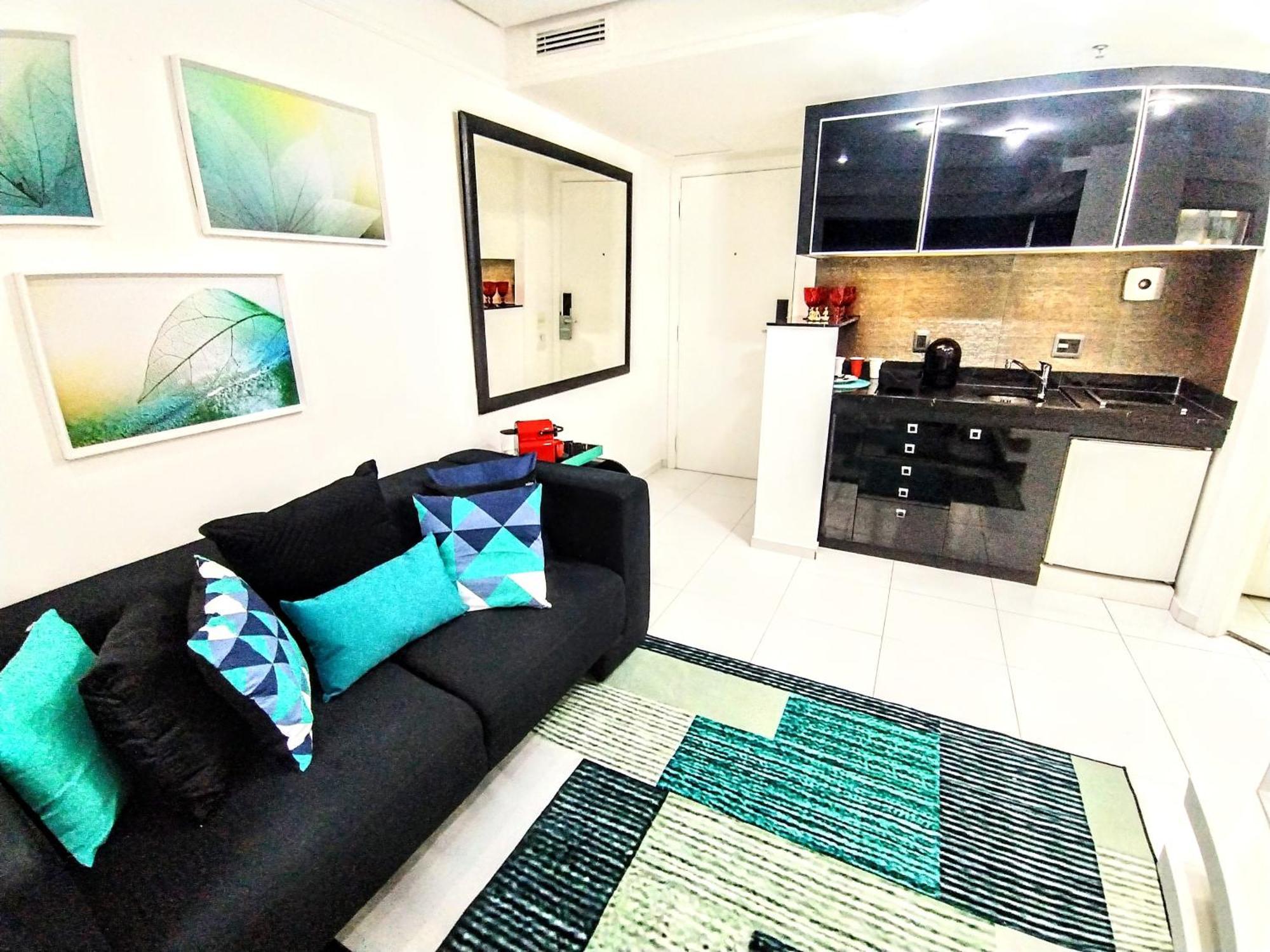 Radisson Vila Olimpia Sao Paulo Bagian luar foto A typical studio apartment in London