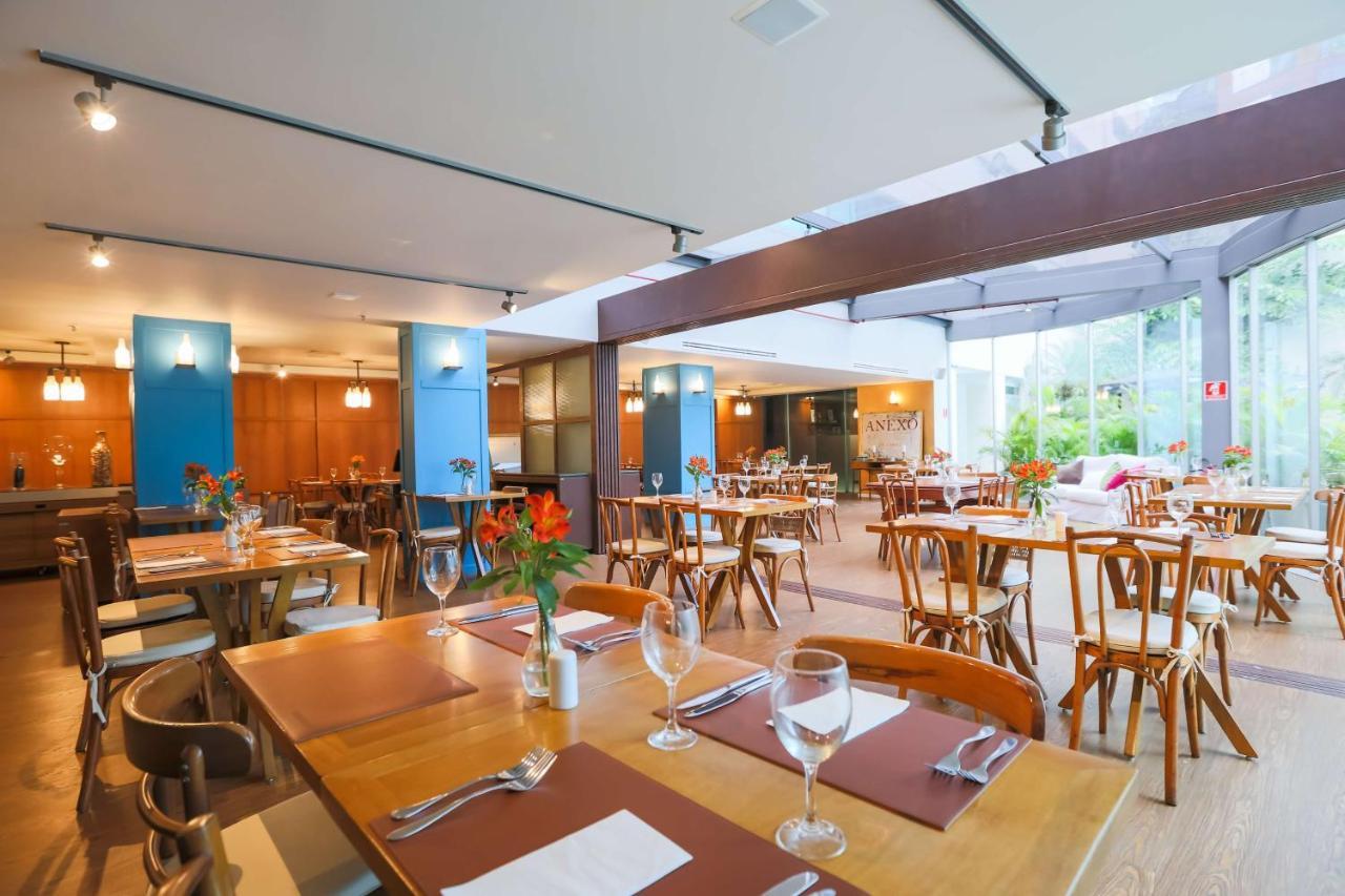 Radisson Vila Olimpia Sao Paulo Bagian luar foto Restaurant